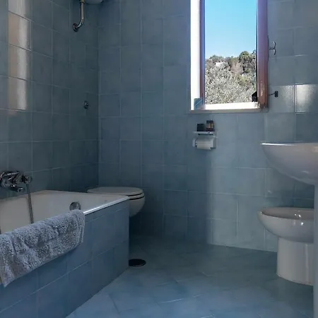 La Casetta Di Rosetta Breathtaking Sea View Vakantiehuis